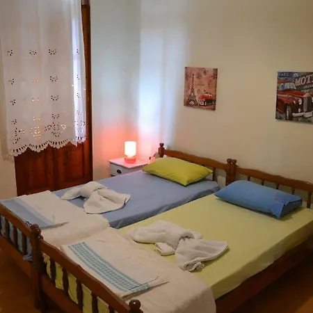 Stone House * לימנריה